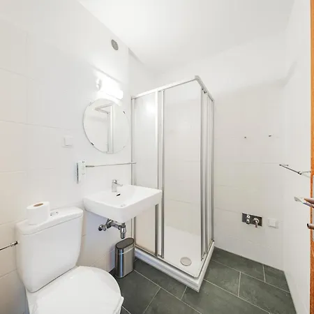 Studio Next To Karlskirche Wenen Kamer foto